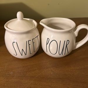 Rae Dunn sugar and cream